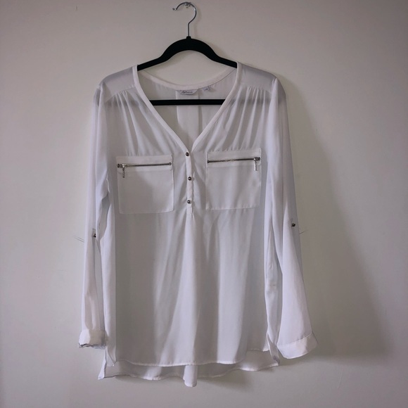 Reitmans | White blouse with silver detail *NWOT - Picture 1 of 5